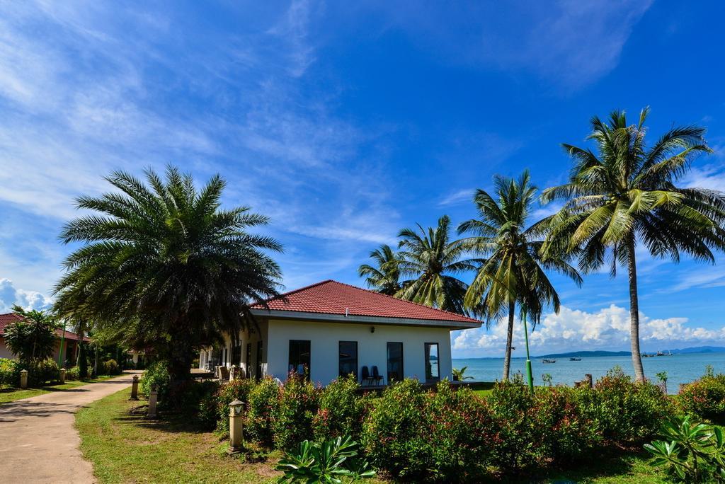 Star Light Beach Resort And Restaurant Chumphon Dış mekan fotoğraf